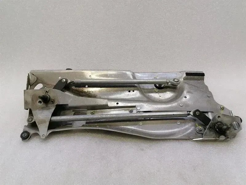 ASTON MARTIN RAPIDE AMR Front Wiper Linkage AG43-67350-AA RIGHT HAND DRIVE RHD