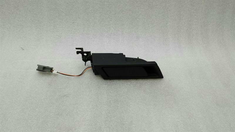 Aston Martin Vanquish S AM29 door inner handle CD33-24107-C door handle inner left