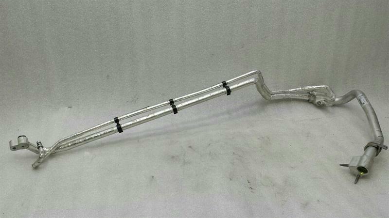 ASTON MARTIN VANQUISH S A/C Pipe HD23-18D487-BB Air Conditioning Line Air Conditioning