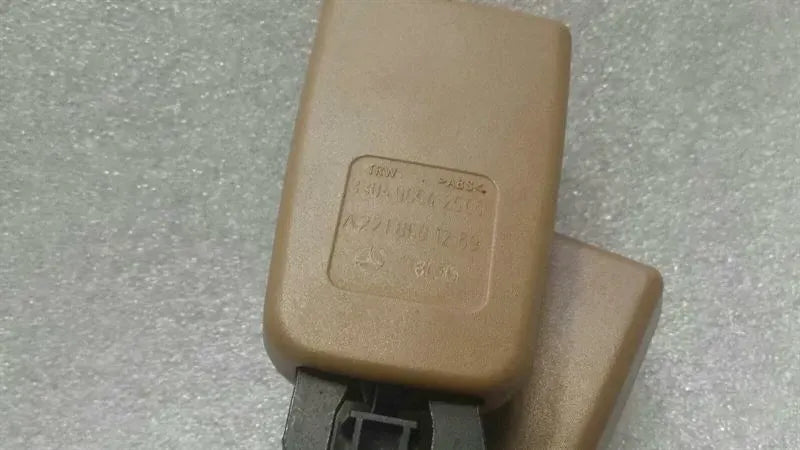 Mercedes S-Class W221 belt buckle rear A2218601269 belt buckle
