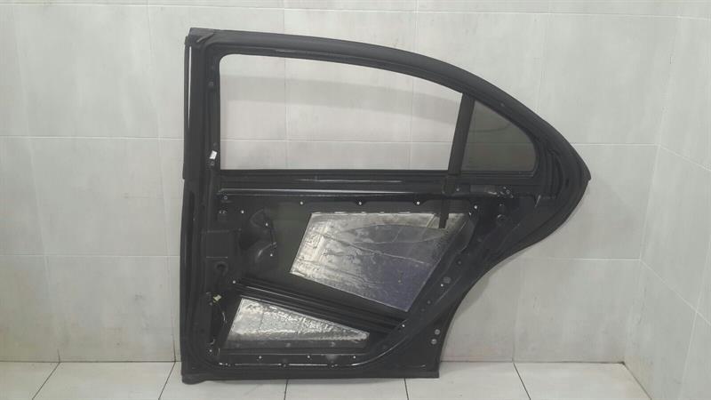 Mercedes S-class W221 Right Rear Door A2217300605 Door Rear Right