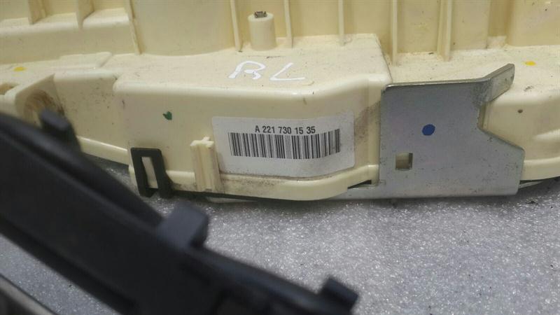 Mercedes S-Class W221 rear left door lock A2217305935 door lock rear left.