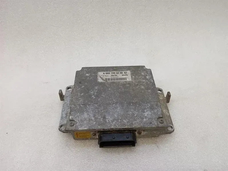 Maybach 62 V240 Ignition Module A0001500258 Ignition Coil Control Unit