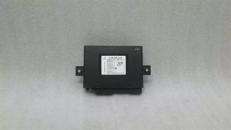 Mercedes SL R230 Keyless Go Module A2305453432 Keyless Go Control Unit Kessy.