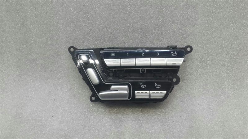 Mercedes S-Class W221 Left Seat Switch A2218707651 Seat Switch Left.