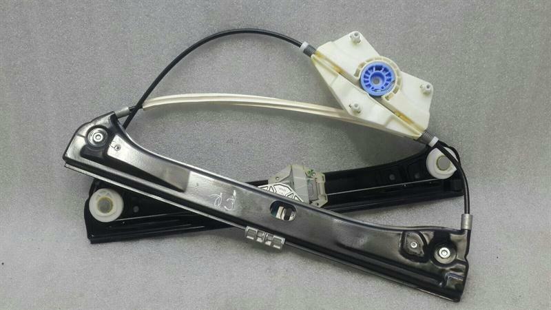 Mercedes S W221 Right Front Door Winder A2217200246 Window Regulator Front Right