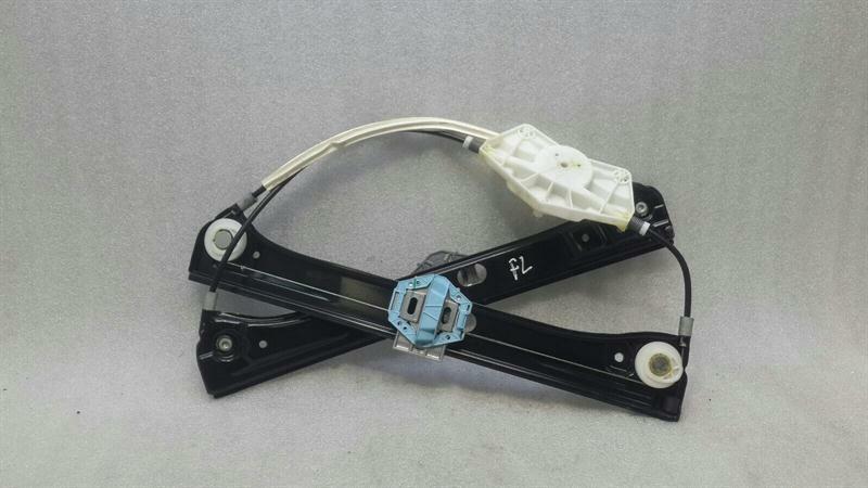 Mercedes S W221 Left Front Door Winder A2217200146 Window Regulator Front Left