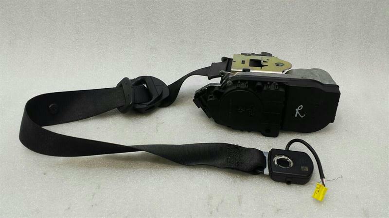 Mercedes S Class W221 FRH Seatbelt A2218603485 Seat Belt Strap Front Right
