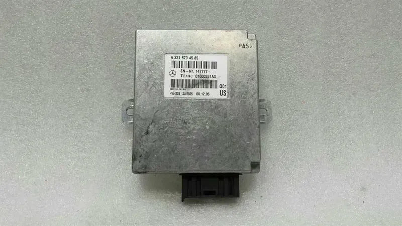 Mercedes S-Class W221 Voice Input A2218704585 Communication Control Unit