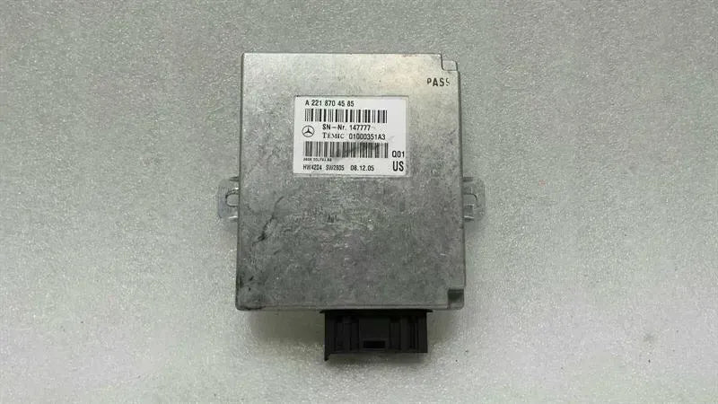 Mercedes S-Class W221 Voice Input A2218704585 Communication Control Unit