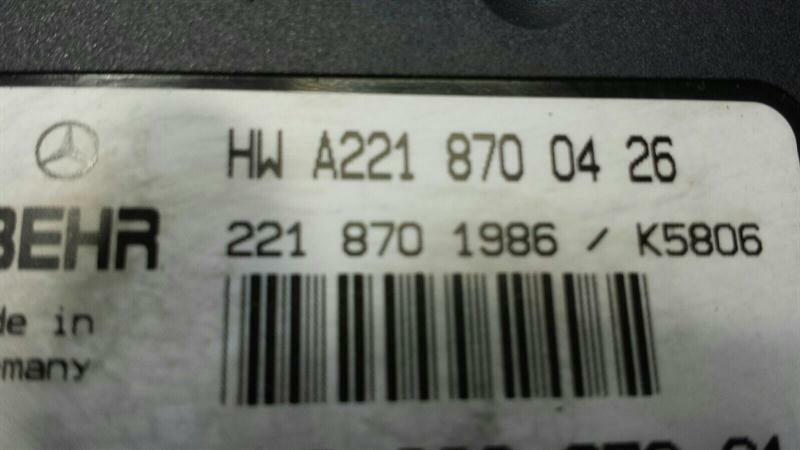 Mercedes S-Class W221 Climate Control Module A2218700426 ECU Climate Control