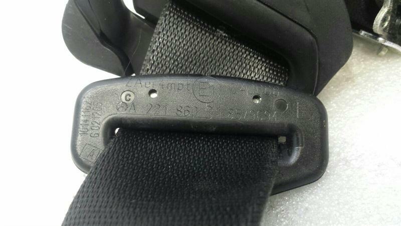 Mercedes S Class W221 FLH Seatbelt A2218603185 Seat Belt Strap Front