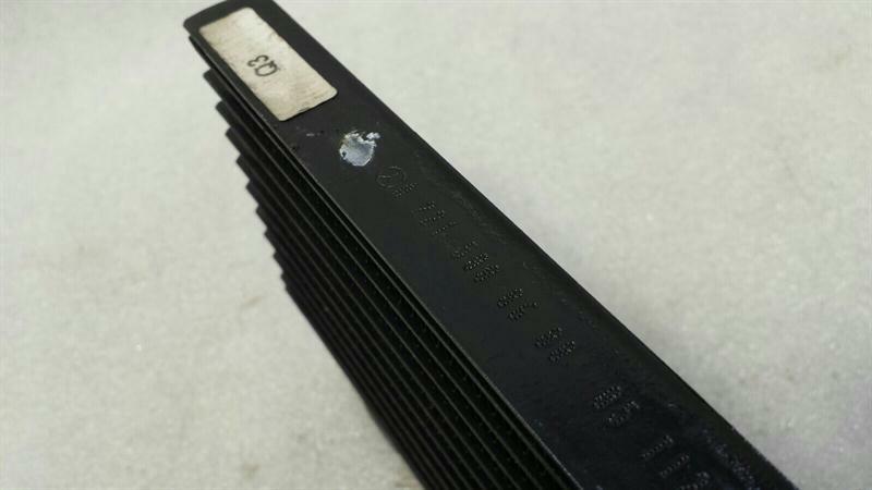 Mercedes S-Class W221 Left Engine Oil Cooler A2215000600 Oil Cooler Cooler Left