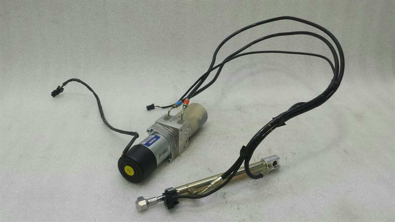 Mercedes S-Class W221 Boat Lid Hydraulic A2218000148 Hydraulic Pump Tailgate