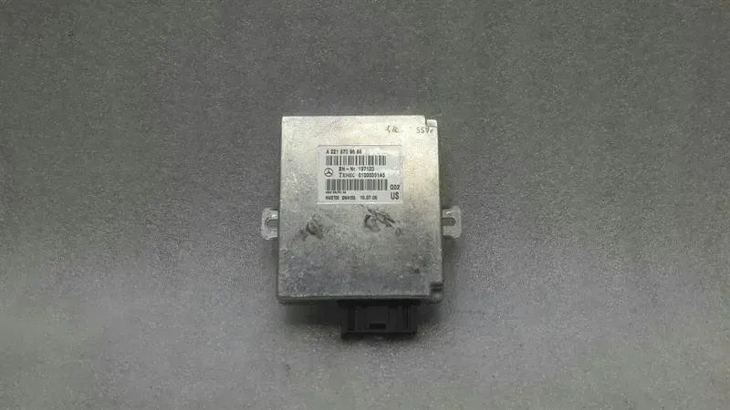 Mercedes S-Class W221 Voice Input Module A2218709685 ECU Communication
