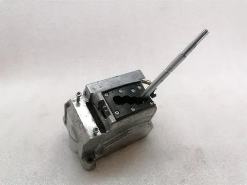 MAYBACH 57 W240 Gear Selector A2402671824 Circuit Backdrop