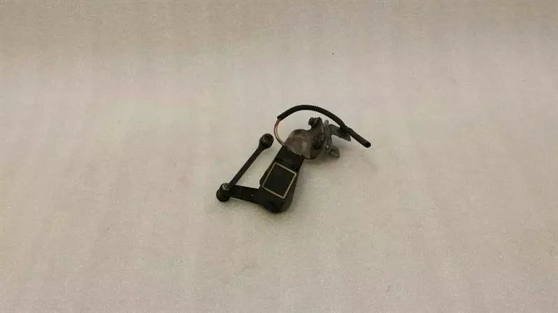 Mercedes SL R230 Level Sensor A0025428818 Suspension Level Sensor
