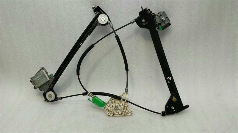 Mercedes R230 Right Front Door Winder A2307200446 Window Regulator Front Right