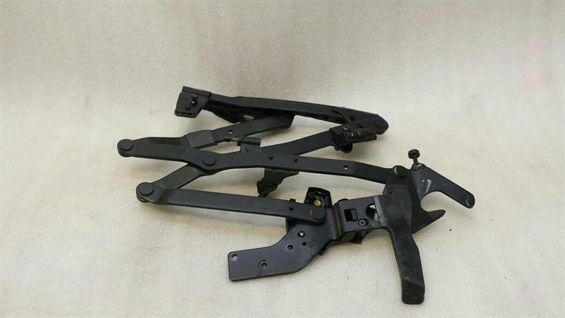 Mercedes SL R230 right boot hinge A2307500251 tailgate hinge right
