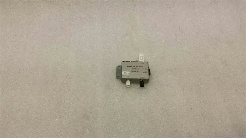 Mercedes SL R230 Aerial / Antenna A2208271842 Antenna
