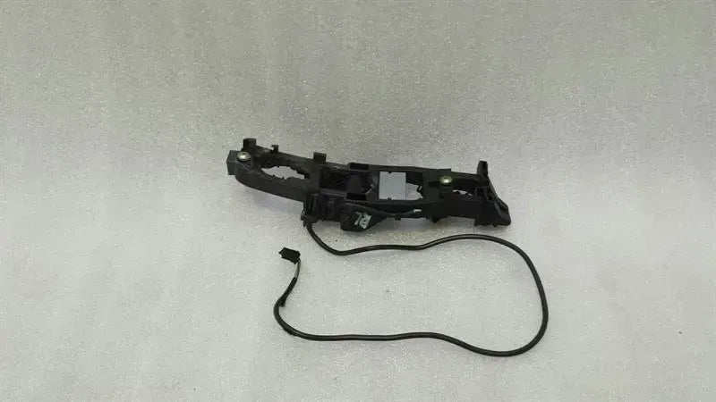 Mercedes CLS W219 RLH handle carrier A2117600334 door handle carrier HL keyless