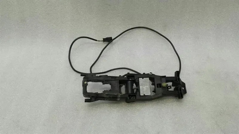 Mercedes CLS W219 Front Right Handle Carrier A2117600234 Door Handle Carrier Front