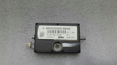 Mercedes SL R230 Aerial / Antenna A2308203289 Antenna Booster