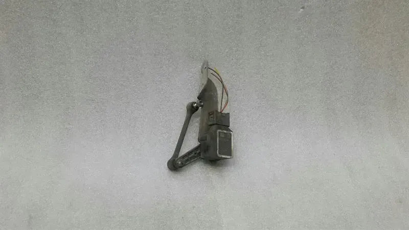 Mercedes SL R230 Xenon Level Sensor A0025428818 Level Sensor SL500 SL550 V8