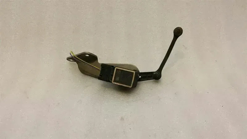 Mercedes SL R230 headlight leveling sensor A0025428818 level control