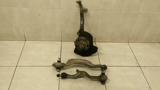 Mercedes CL W216 Right Front Hub A2213323001 Wheel Bearing Housing Front Right