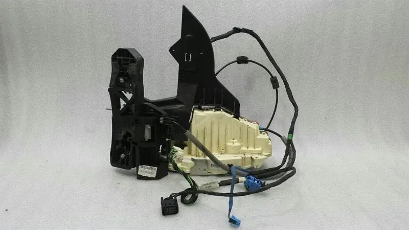 Mercedes CL W216 door lock A2217205835 door lock front right front right