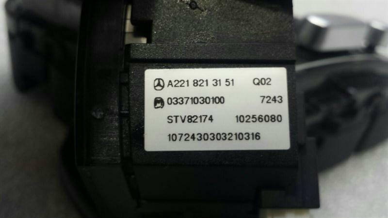 Mercedes CL W216 right seat switch A2218709358 right seat switch heating