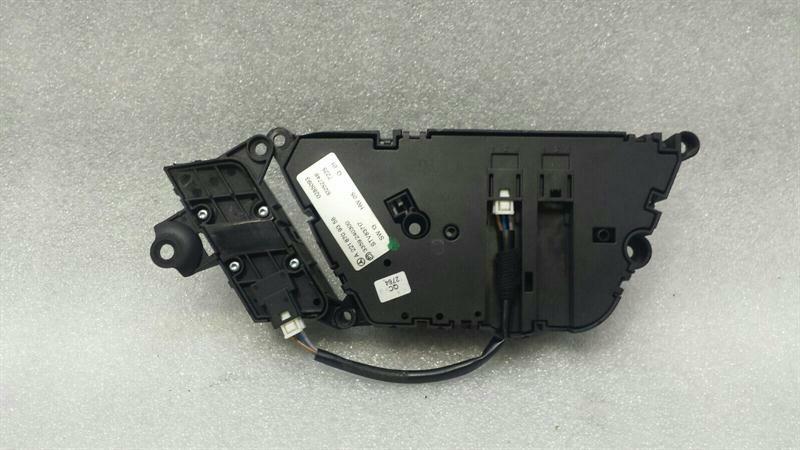 Mercedes CL W216 right seat switch A2218709358 right seat switch heating