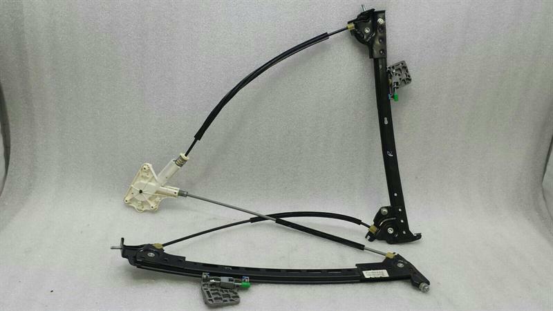 Mercedes CL W216 Right Front Door Winder A2167200246 Front Right Window