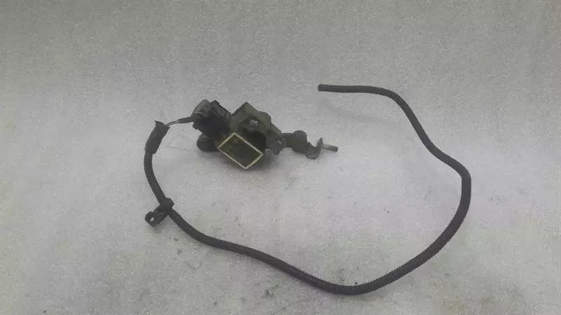 Mercedes CLS W219 Headlight Level Control A0105427717 Level Control AMG