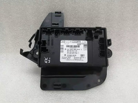 Mercedes S-class W221 front right door module A2219007501 door control unit front R