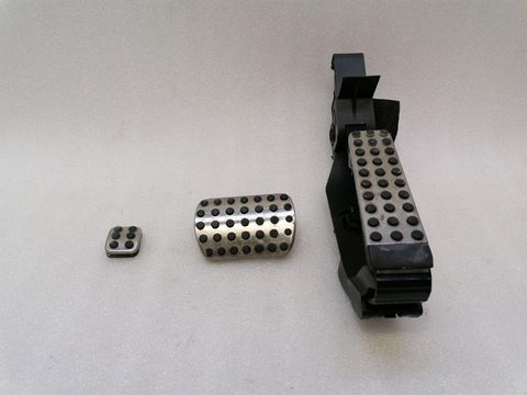 Mercedes CLS W219 Gas Pedal (Electrical) A1713000004 Accelerator Pedal AMG