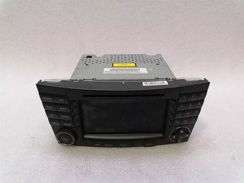Mercedes CLS W219 Navigation Monitor A2118202797 Display Image Shirt COMMAND US