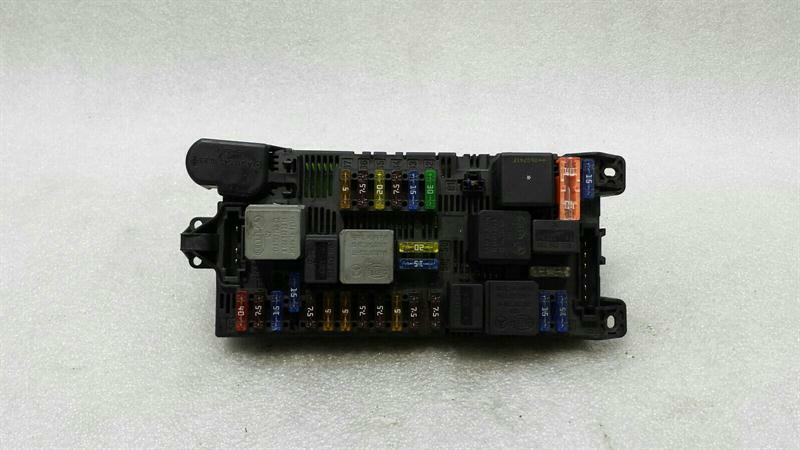 Mercedes CLS W219 Fuse Box A2115454101 Fuse Box