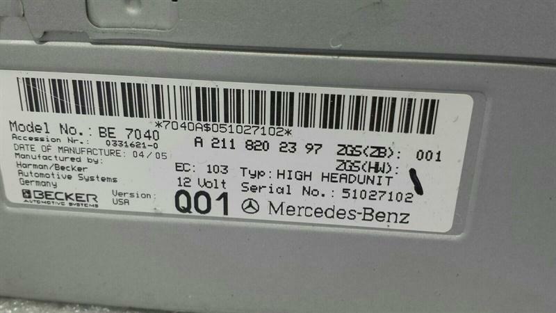 Mercedes CLS W219 Navigation Monitor A2118202397 Nav Display Screen US Versio