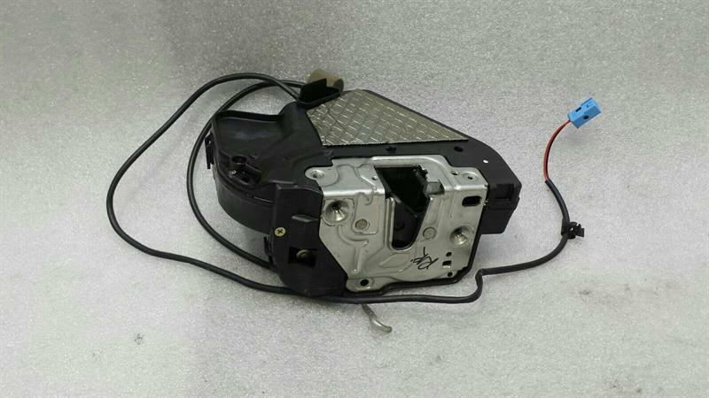 Mercedes CLS W219 door lock RRH A2197300435 door lock rear right