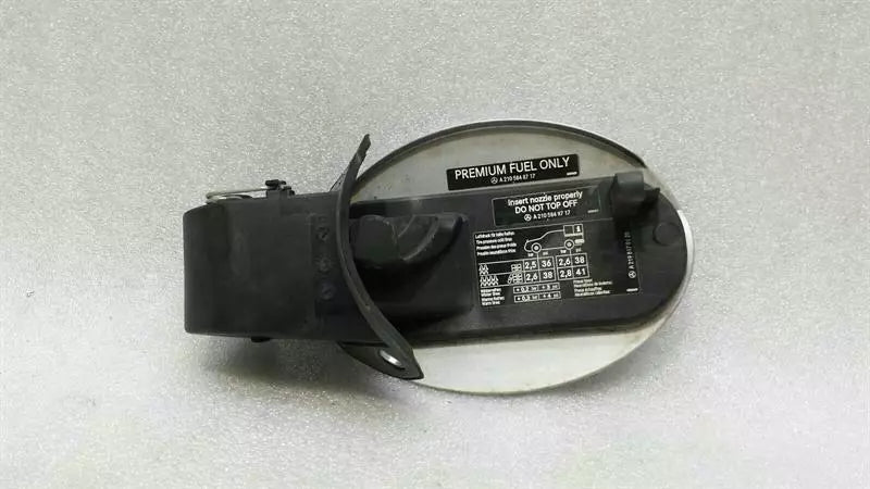 Mercedes CLS W219 fuel filler cap A2196300082 fuel cap tank flap