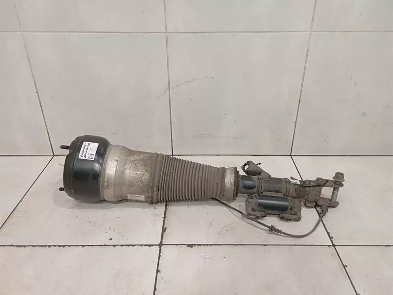 Mercedes CL63 AMG W217 LEFT Shock Absorber Front A2173204100 Front Shock Absorber