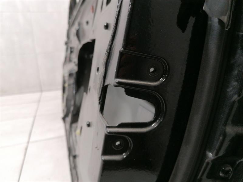 Mercedes CL W216 right front door A2167200205 door front right