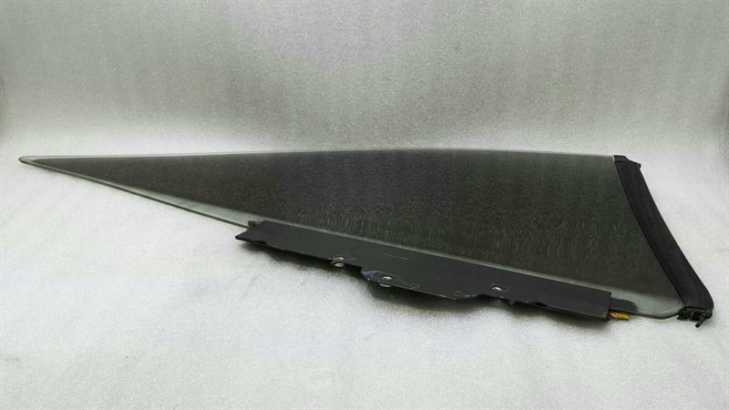Mercedes CL W216 Left Rear 1/4 Glass A2166700110 Door Window 1⁄4 Rear Left