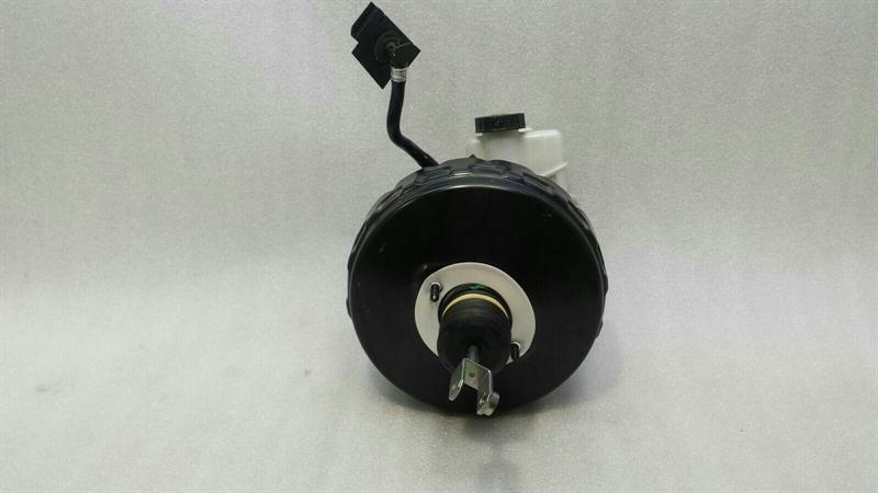 Mercedes CLS W218 Brake Servo A2124302130 Brake Booster