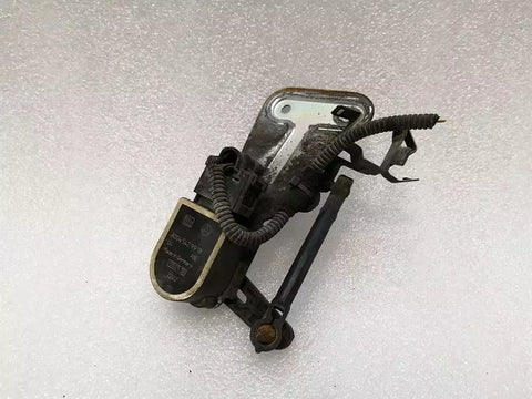 Mercedes E Class W212 suspension level sensor A2123200943 level sensor