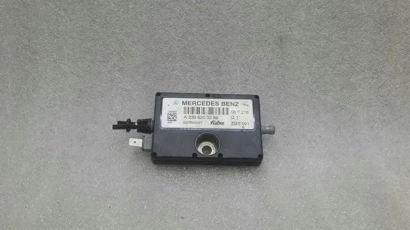 Mercedes SL R230 Aerial / Antenna A2308203289 Antenna.
