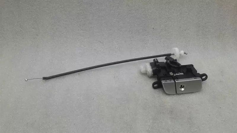 Mercedes SL R230 RHD Glovebox Lock A2306800284 Right Hand Drive