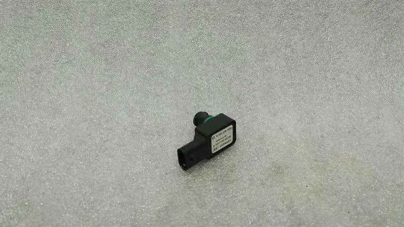 Mercedes S63 AMG W222 W217 Pressure Sensor A0071530528 Pressure Sensor M157